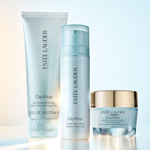 ESTEE LAUDER DayWear Emulsion Hydra Éclat - Lotion fluide ESTEE LAUDER DayWear Emulsion Hydra Éclat - Lotion fluide